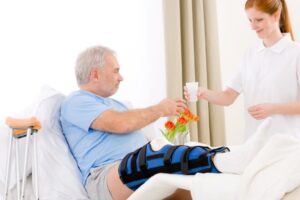 Реабилитация пожилых после травм